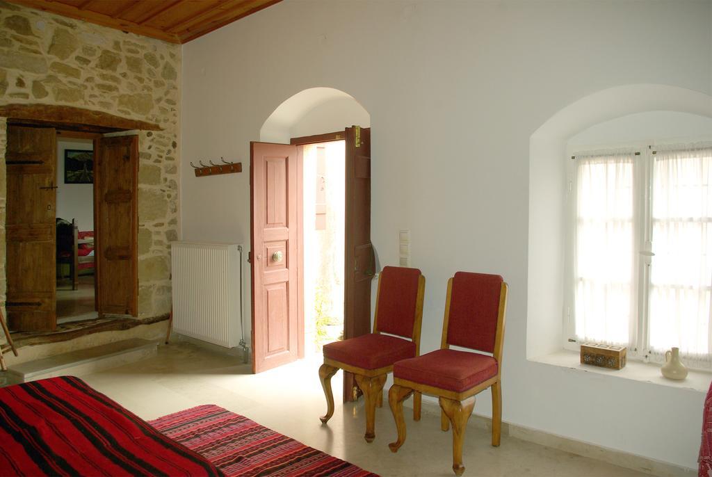 Sior Nikoletos Villa Vori Exterior photo