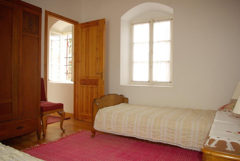 Sior Nikoletos Villa Vori Exterior photo
